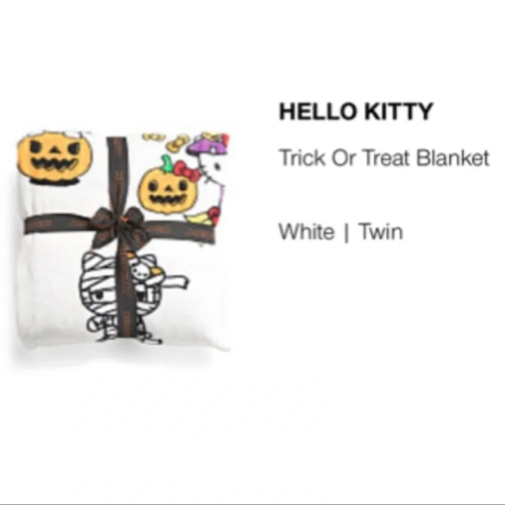 Hello Kitty Trick or Treat Halloween Blanket ~NEW~ Twin